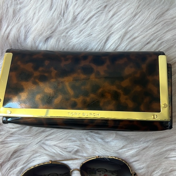 Tory Burch brown sunglasses - Picture 4 of 7